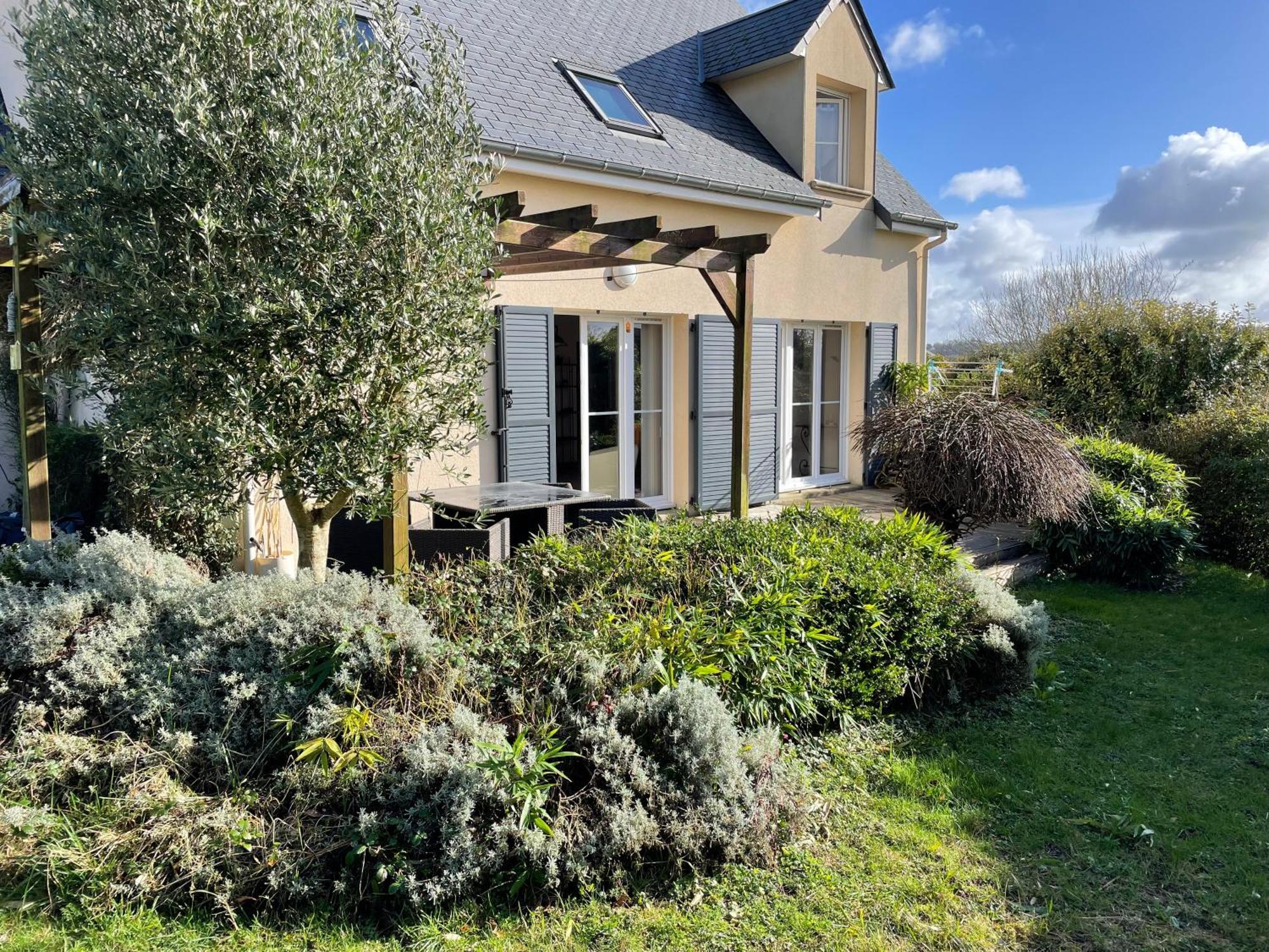 Maison Calme Et Cosy A Port-En-Bessin Pres Du Golf Et De La Mer Extérieur photo